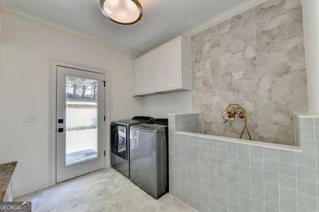7060 Redcliff Court, Suwanee, GA 30024