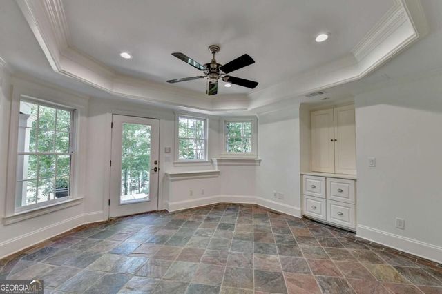 7060 Redcliff Court, Suwanee, GA 30024