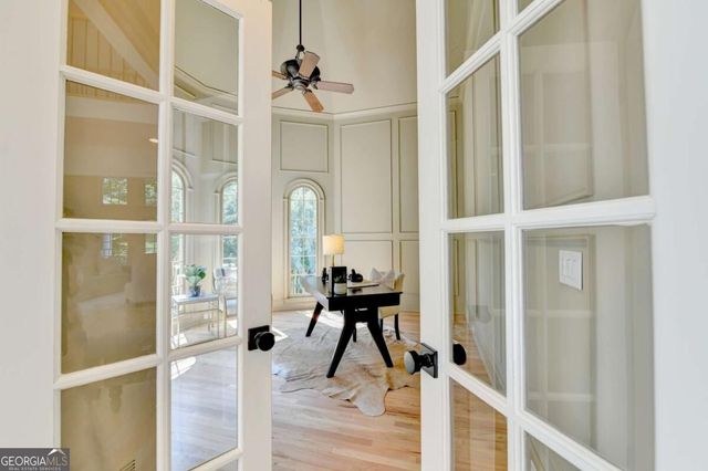 7060 Redcliff Court, Suwanee, GA 30024