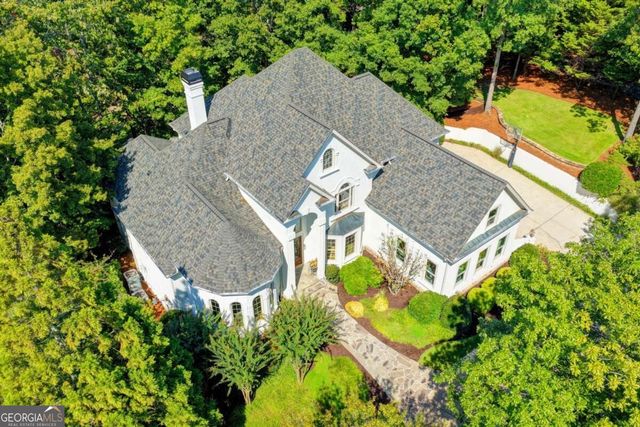 7060 Redcliff Court, Suwanee, GA 30024