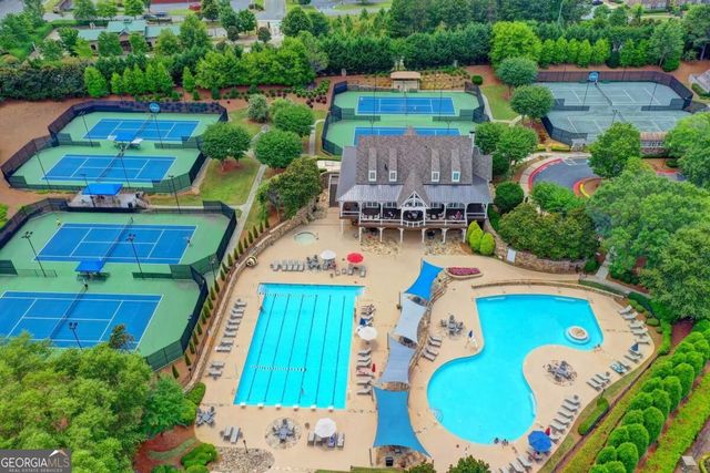 7060 Redcliff Court, Suwanee, GA 30024