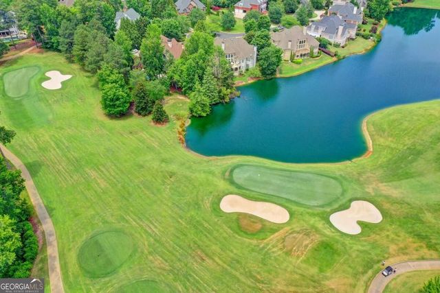 7060 Redcliff Court, Suwanee, GA 30024