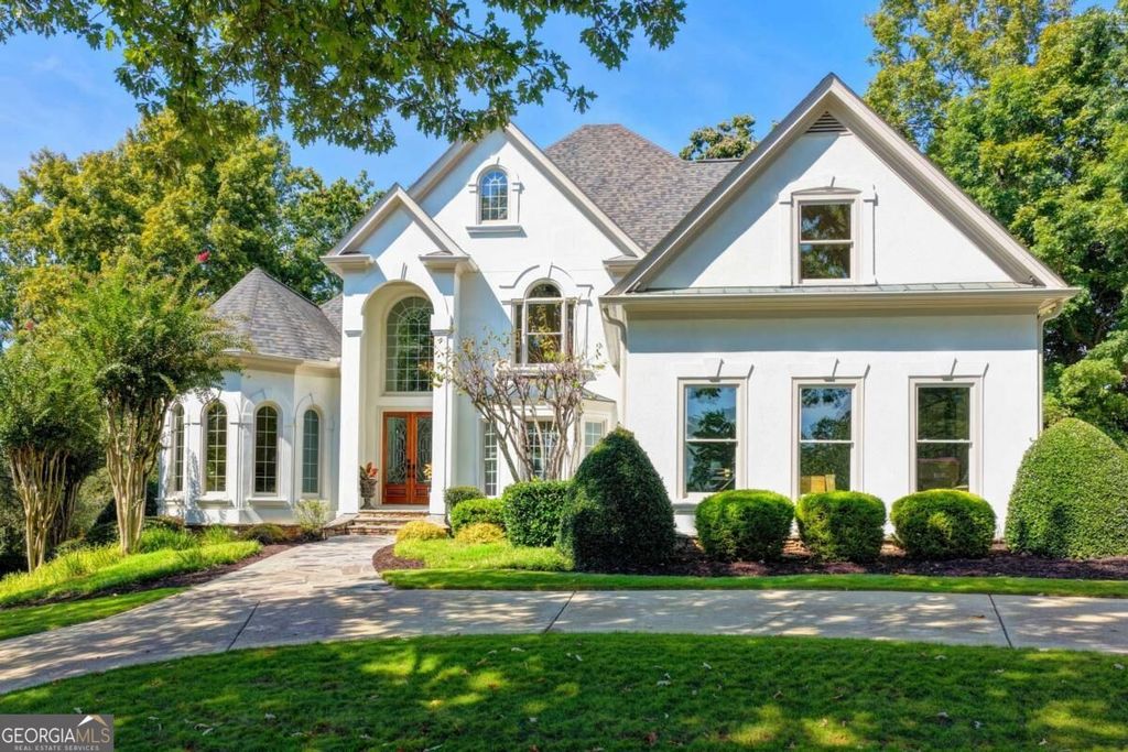 7060 Redcliff Court, Suwanee, GA 30024