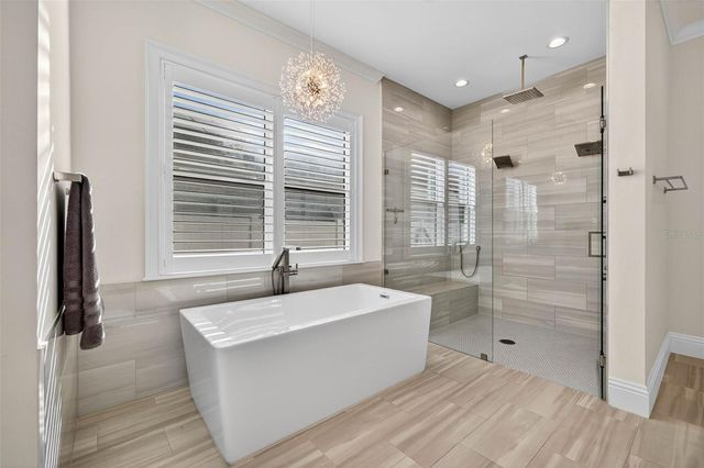 4015 W ZELAR STREET, Tampa, FL 33629
