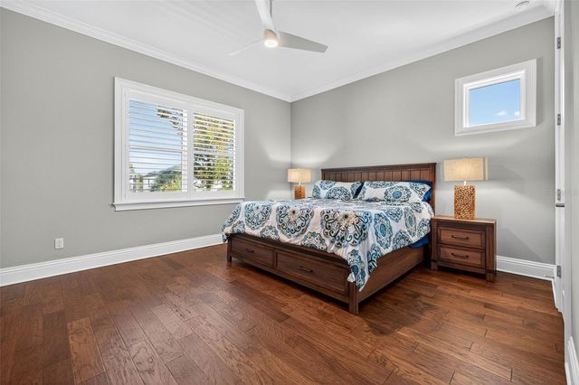 4015 W ZELAR STREET, Tampa, FL 33629