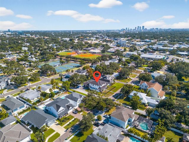 4015 W ZELAR STREET, Tampa, FL 33629