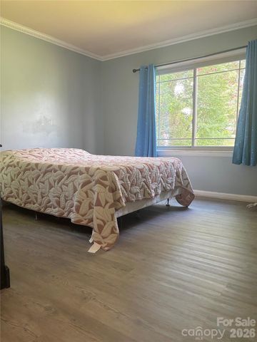 467 Forest Lake Road, Forest City, NC 28043