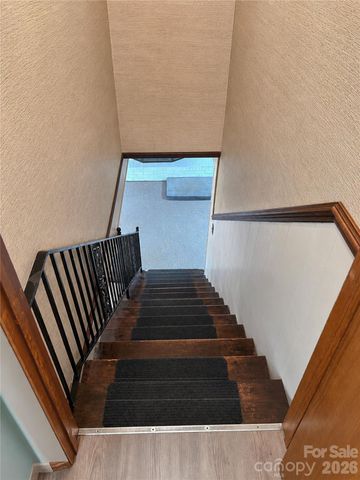 467 Forest Lake Road, Forest City, NC 28043