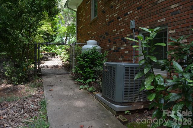 467 Forest Lake Road, Forest City, NC 28043