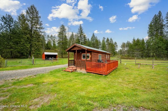 457619 S US-95, Careywood, ID 83809