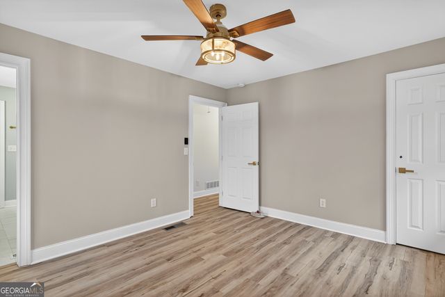 922 Linch Road, Senoia, GA 30276