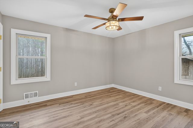 922 Linch Road, Senoia, GA 30276