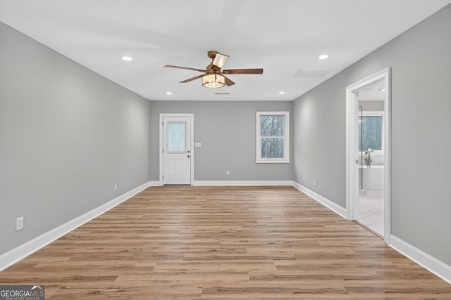 922 Linch Road, Senoia, GA 30276