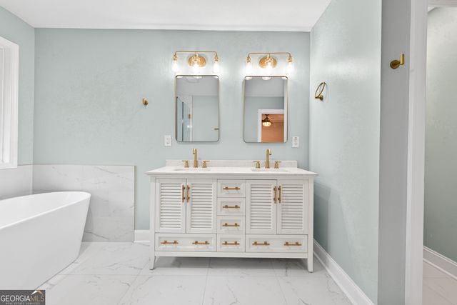 922 Linch Road, Senoia, GA 30276