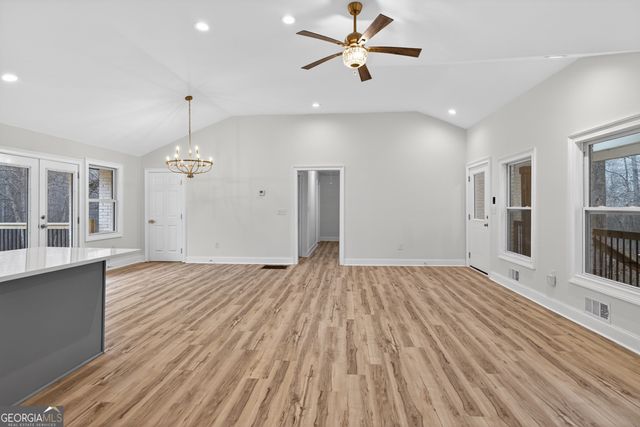 922 Linch Road, Senoia, GA 30276