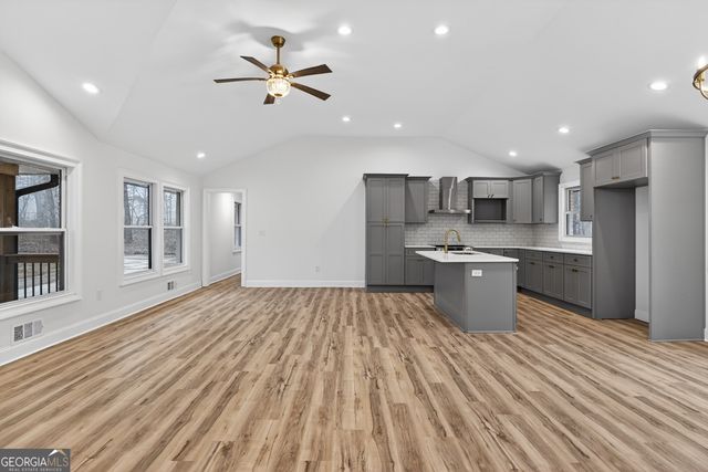 922 Linch Road, Senoia, GA 30276