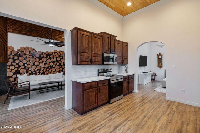 8046 S MILLSITE Drive, Prescott, AZ 86303