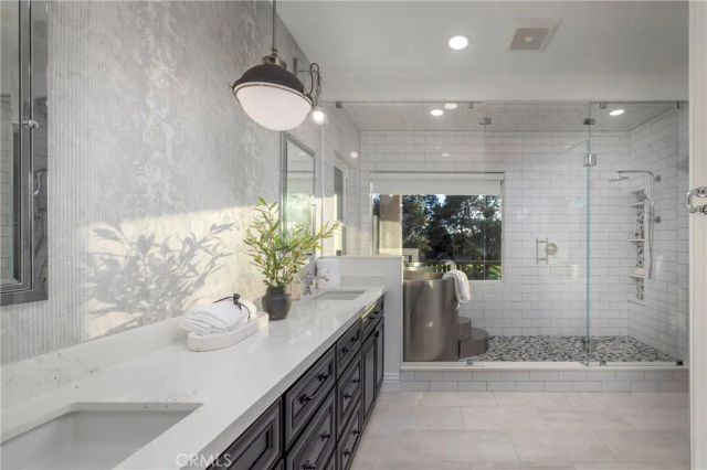 6300 Forester Drive, Huntington Beach, CA 92648