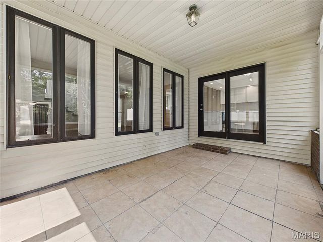 6 Pebble Court, Edwardsville, IL 62025