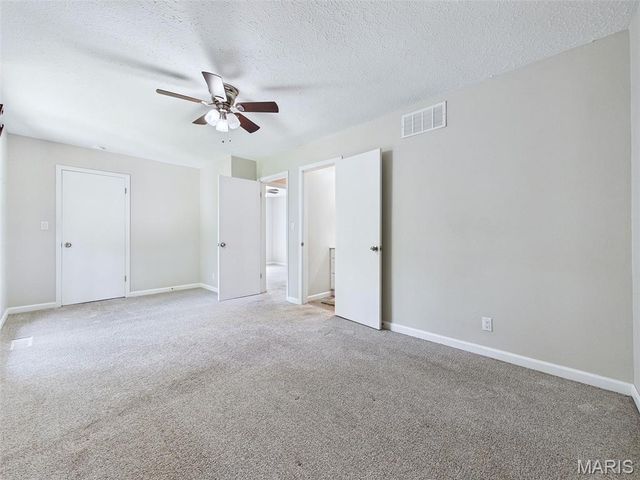 6 Pebble Court, Edwardsville, IL 62025
