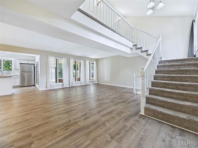 6 Pebble Court, Edwardsville, IL 62025