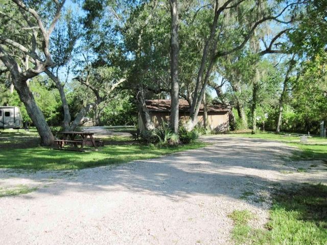 17628 County Road 426, Brazoria, TX 77422