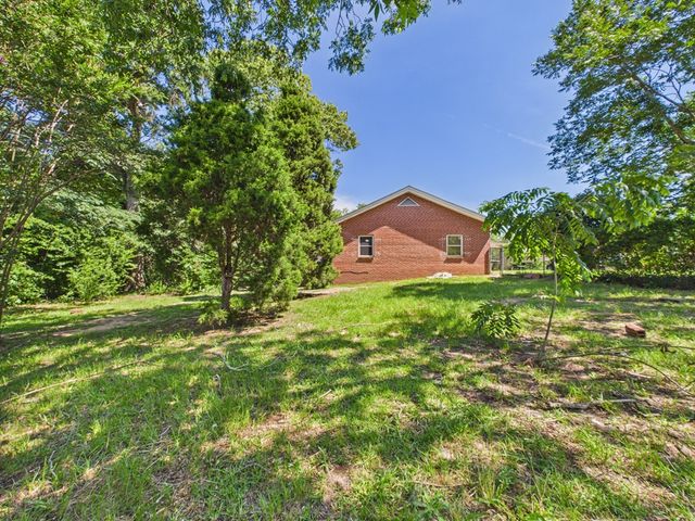 66 Highway 0165, Phenix City, AL 36869