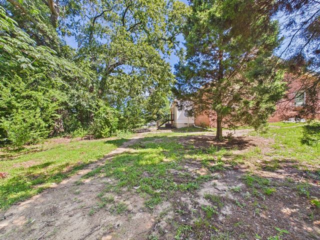 66 Highway 0165, Phenix City, AL 36869