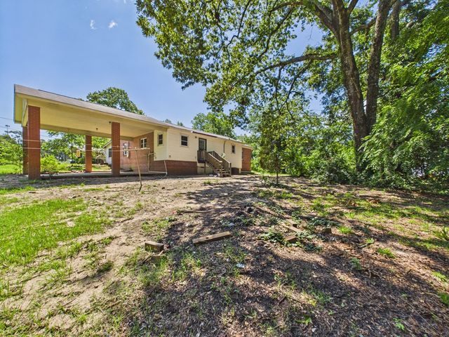 66 Highway 0165, Phenix City, AL 36869
