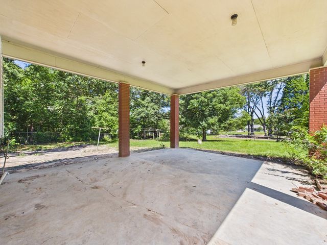 66 Highway 0165, Phenix City, AL 36869