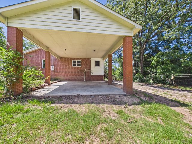 66 Highway 0165, Phenix City, AL 36869