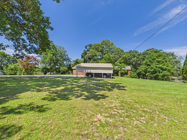 66 Highway 0165, Phenix City, AL 36869