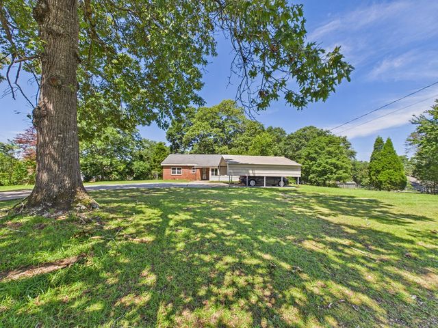 66 Highway 0165, Phenix City, AL 36869