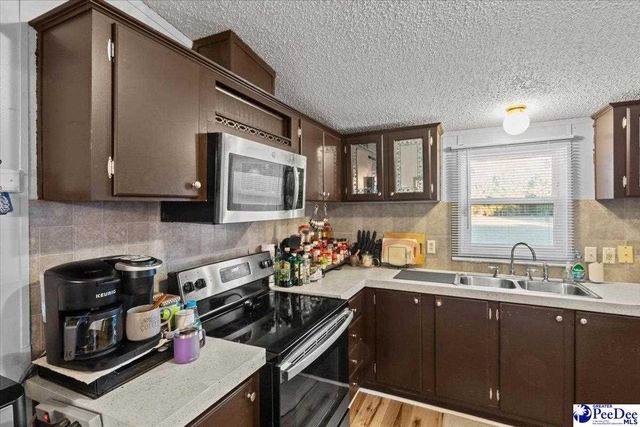 1732 S Hill Rd, Timmonsville, SC 29161