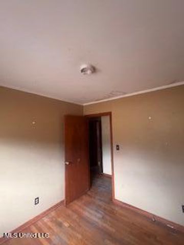 5685 Carrollton Road, Grenada, MS 38901