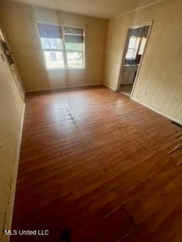 5685 Carrollton Road, Grenada, MS 38901