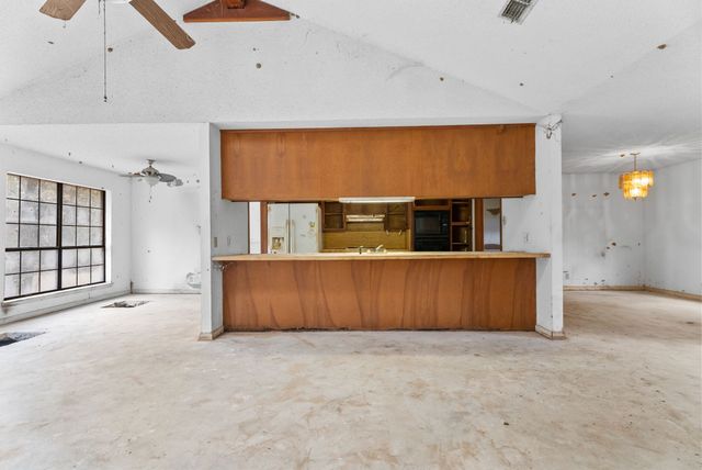 21135 County Road 1291, Flint, TX 75762