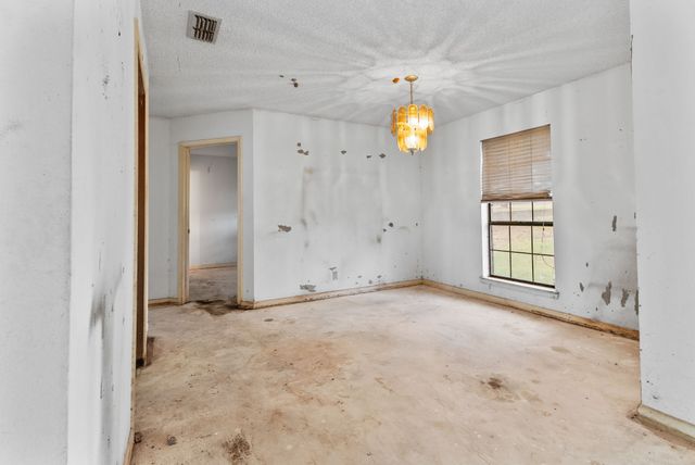 21135 County Road 1291, Flint, TX 75762