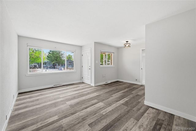 1781 Kingston Street, Aurora, CO 80010