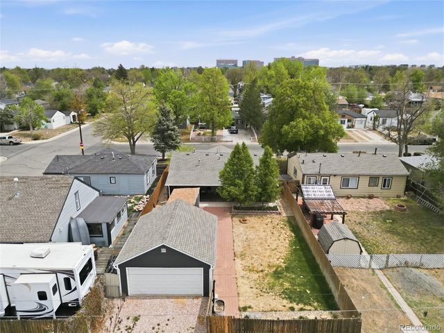 1781 Kingston Street, Aurora, CO 80010