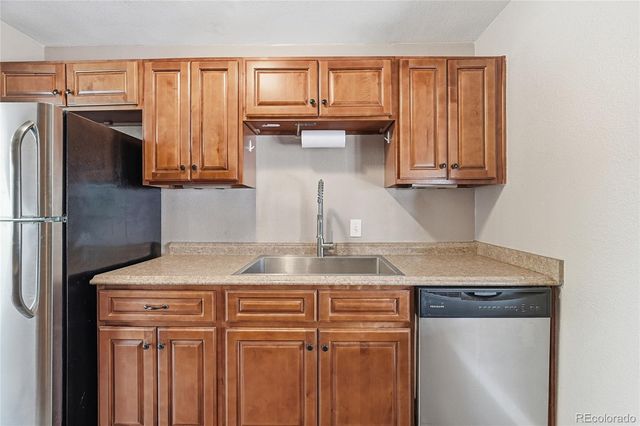 1781 Kingston Street, Aurora, CO 80010