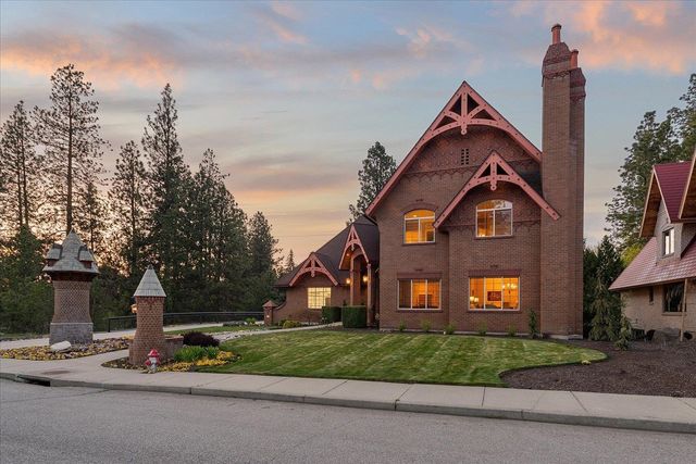1909 E Pinecrest Rd, Spokane, WA 99203