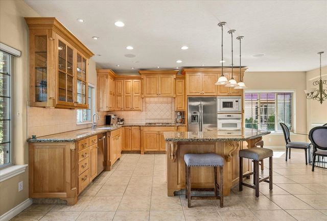 1909 E Pinecrest Rd, Spokane, WA 99203