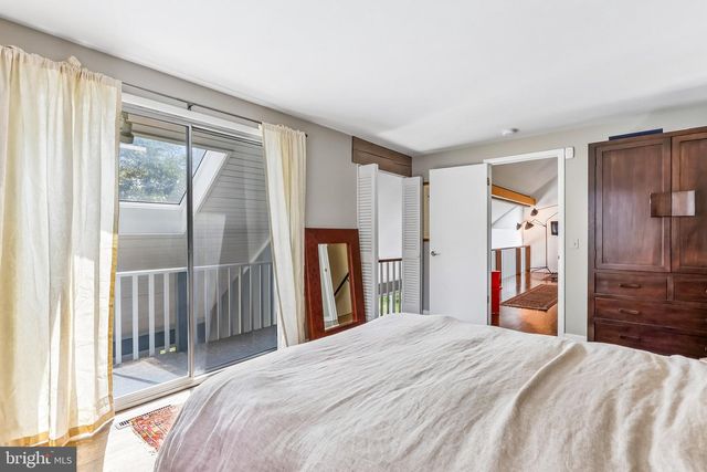 63 BEDENS BROOK RD, Skillman, NJ 08558