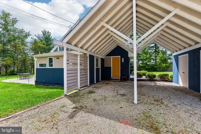 63 BEDENS BROOK RD, Skillman, NJ 08558