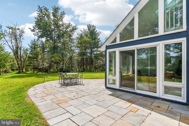 63 BEDENS BROOK RD, Skillman, NJ 08558
