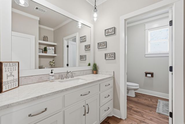 5048 Westridge Cir, Benton, AR 72019