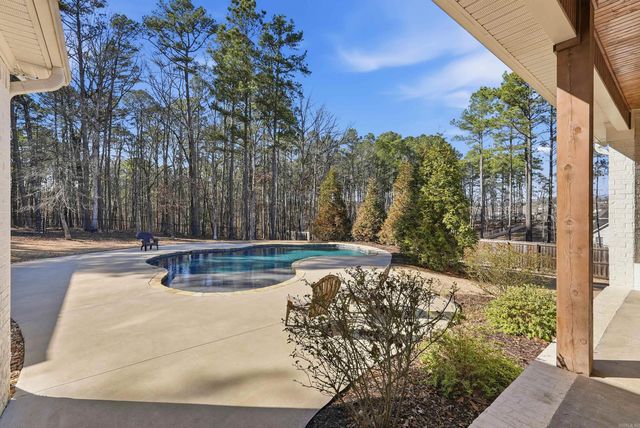 5048 Westridge Cir, Benton, AR 72019