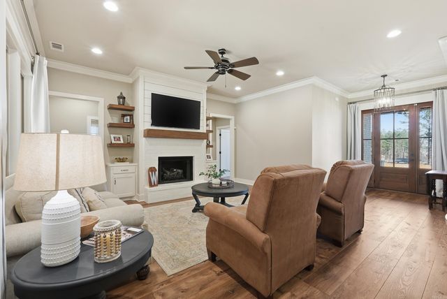 5048 Westridge Cir, Benton, AR 72019