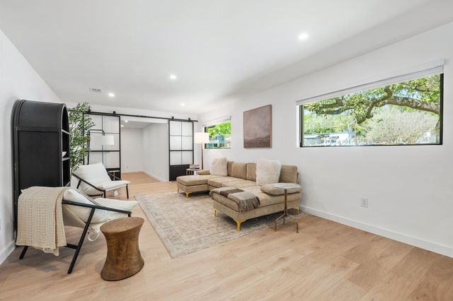 2607 Pembrook TRL, Austin, TX 78731